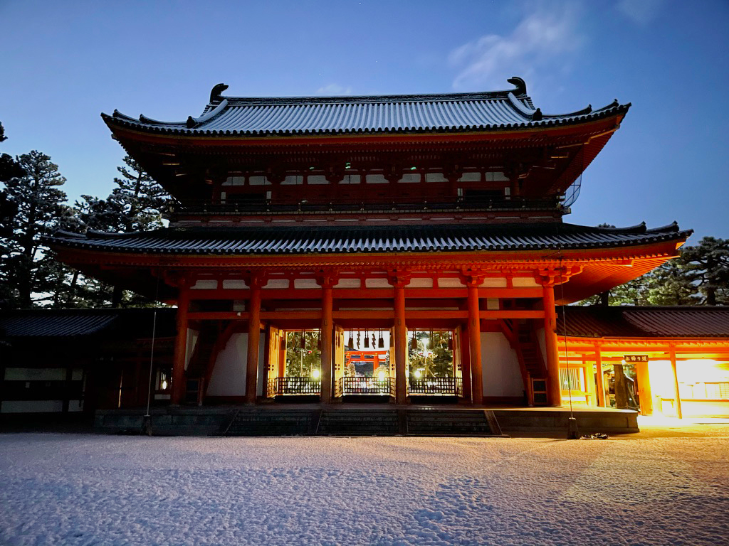 雪化粧の平安神宮-1