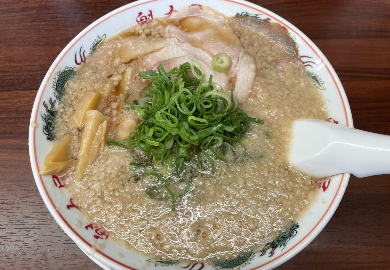 魁力屋　特製醤油ラーメン