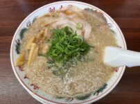 魁力屋　特製醤油ラーメン