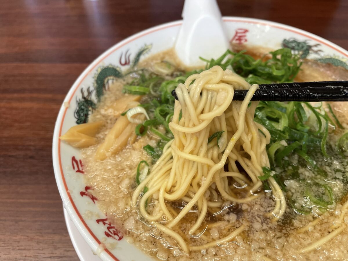 魁力屋　特製醤油ラーメン