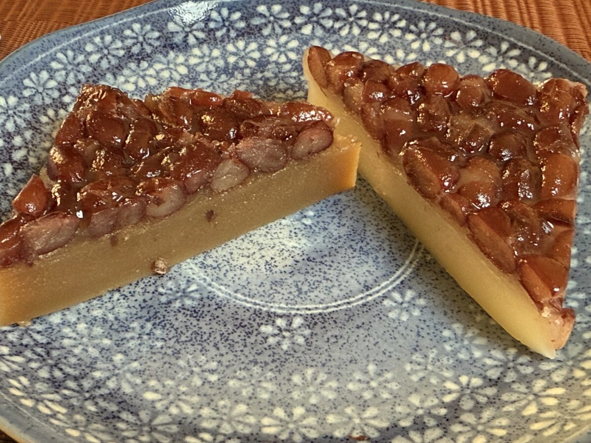 俵屋吉富 水無月