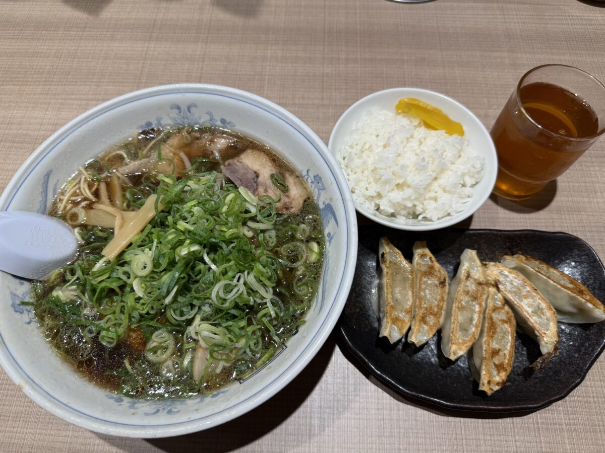 たかばしラーメン　餃子セット