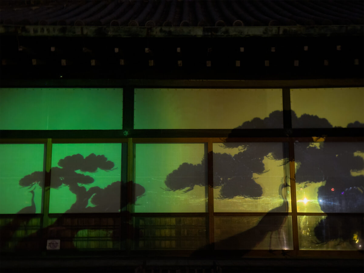 二条城の夜間ライトアップ